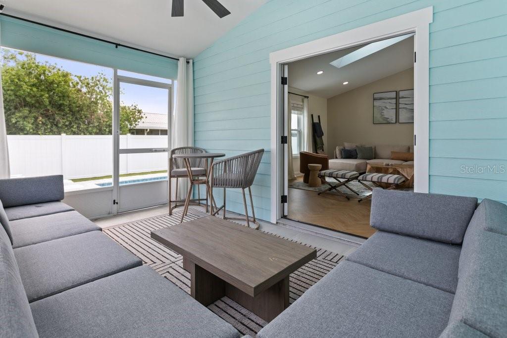 HAWAIIAN ISLE ESTATES - Residential