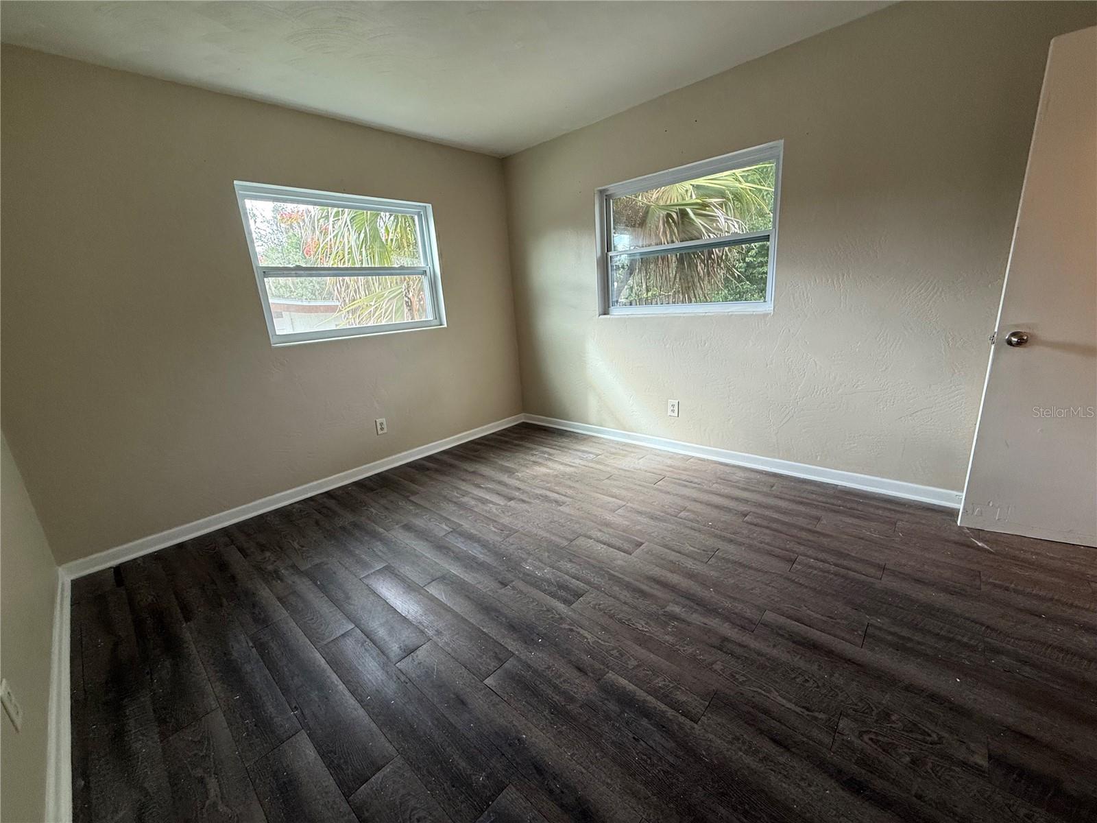 HILLCREST - Residential Lease