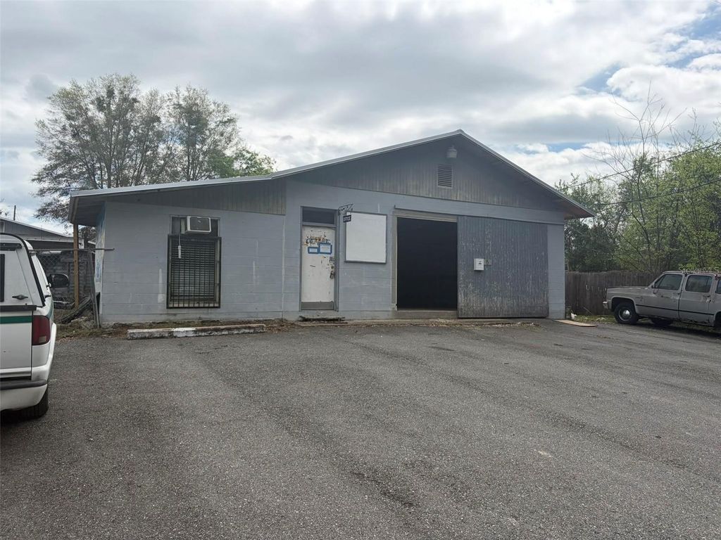 Photo of 18573 NW 246th Street, High Springs, FL 32643 (MLS # TB8487577)