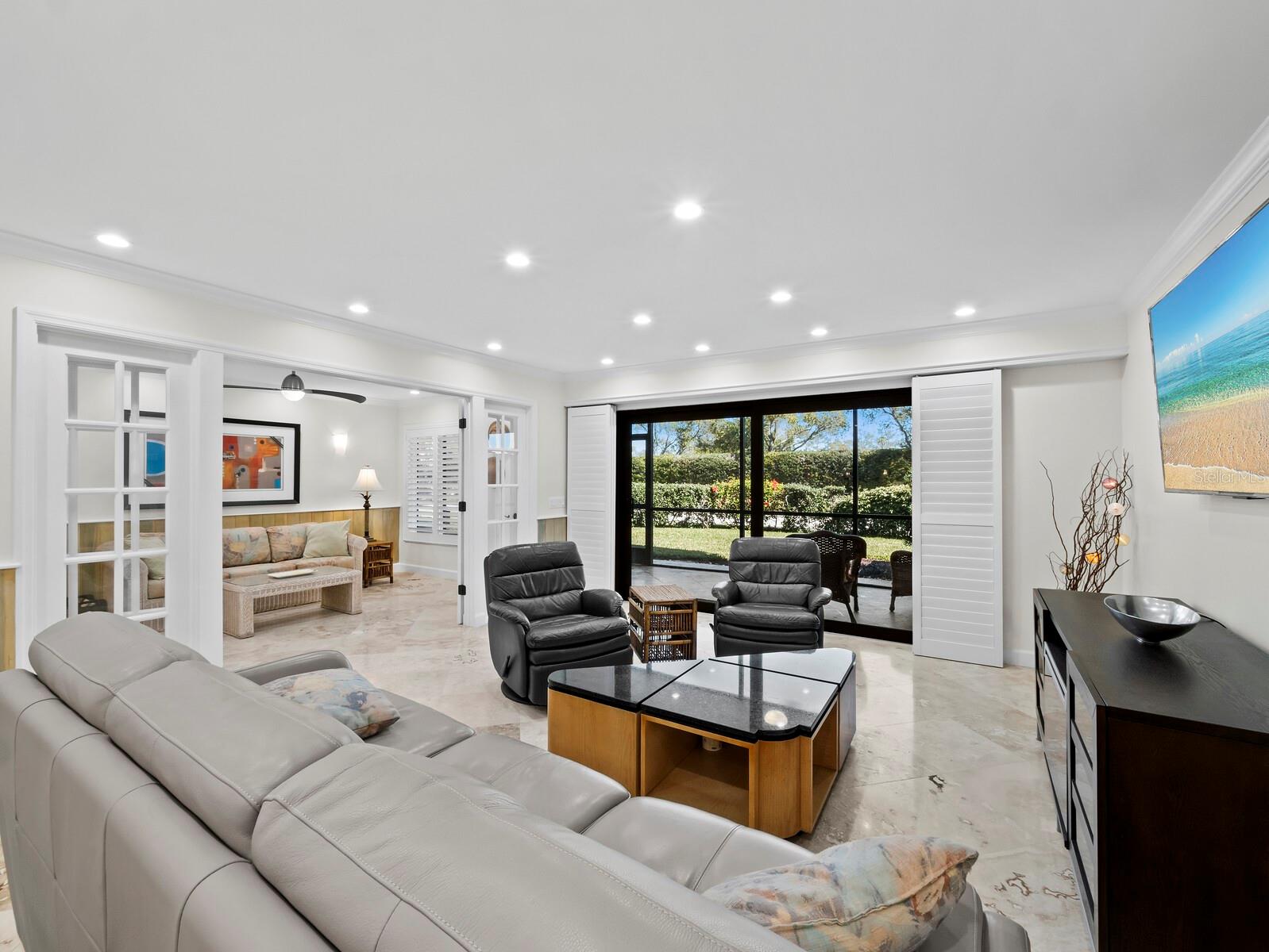 SEAPLACE I - Residential