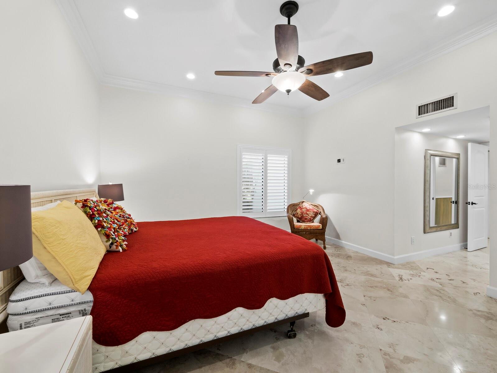 SEAPLACE I - Residential