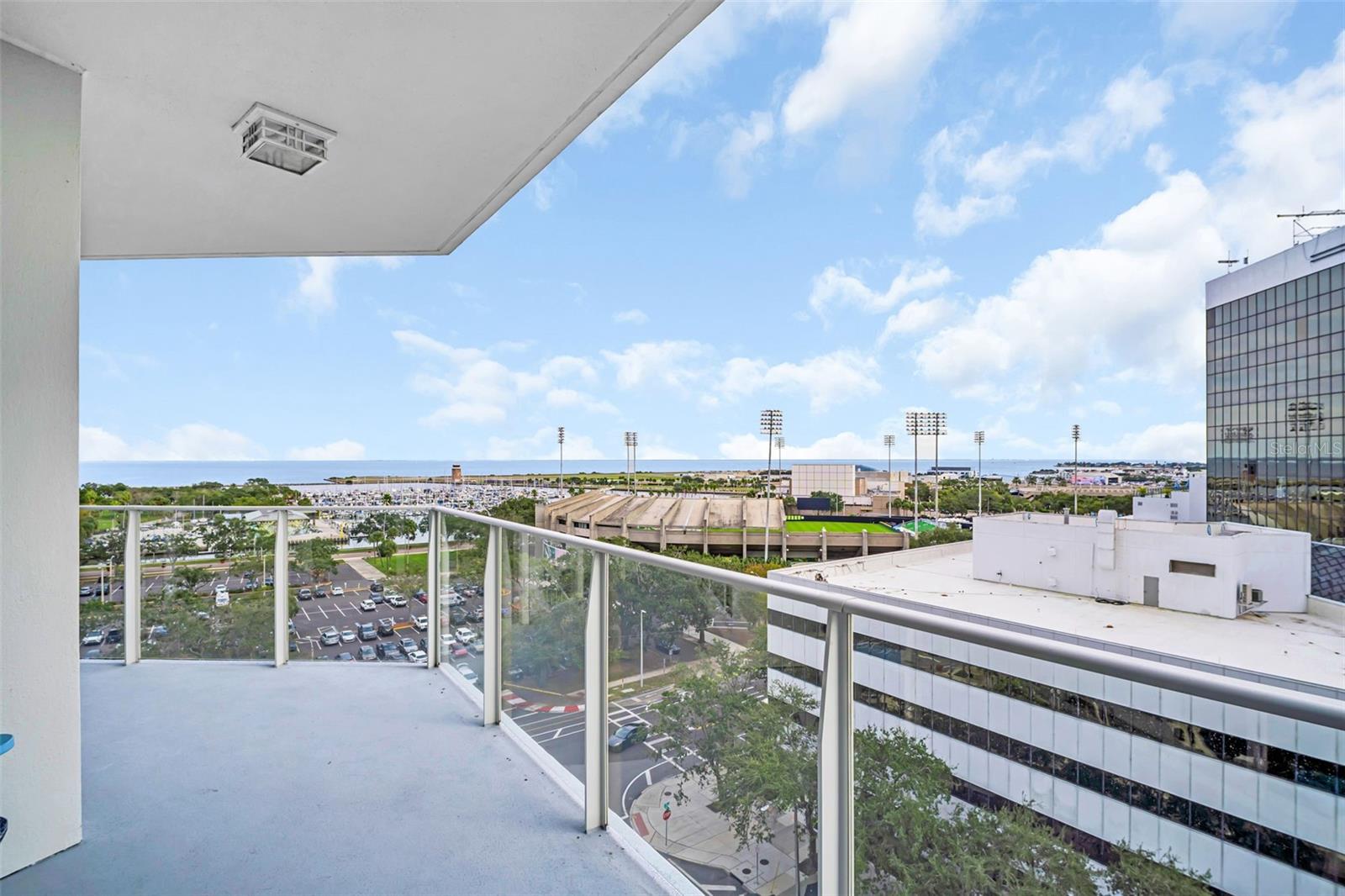 SIGNATURE PLACE CONDO - Residential