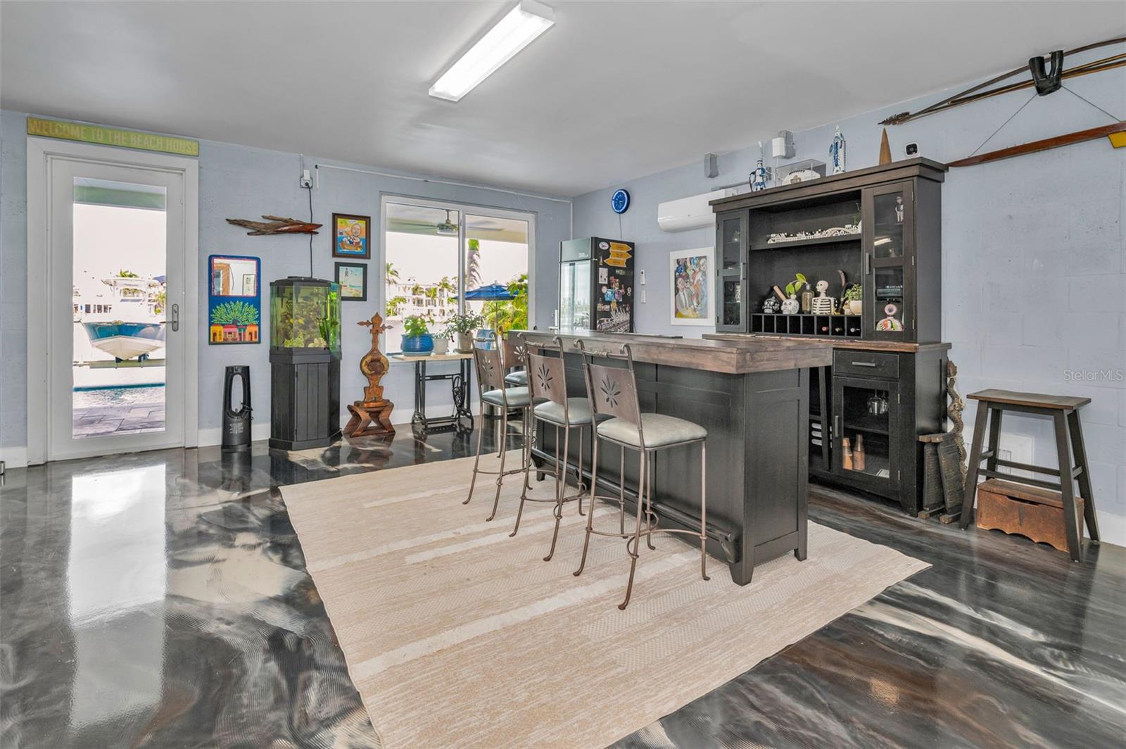 YACHT CLUB ESTATES - Residential