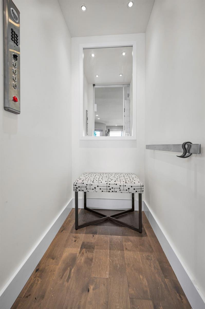 YACHT CLUB ESTATES - Residential