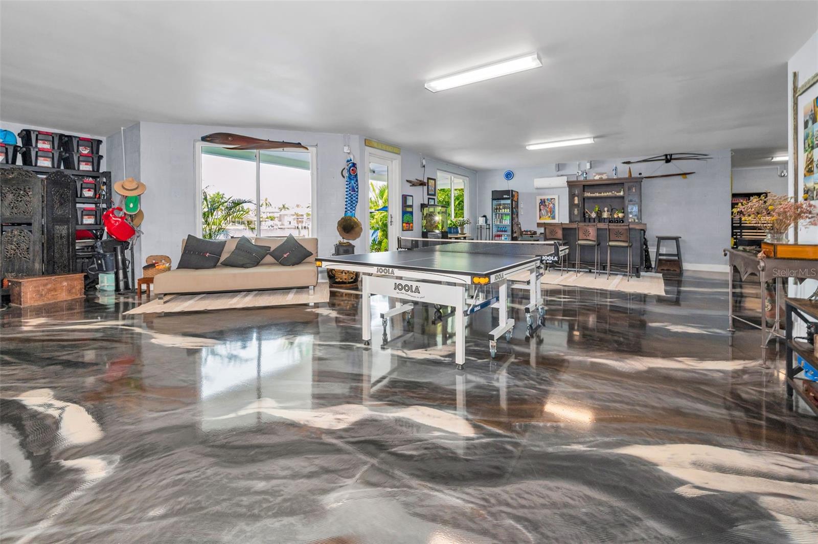 YACHT CLUB ESTATES - Residential