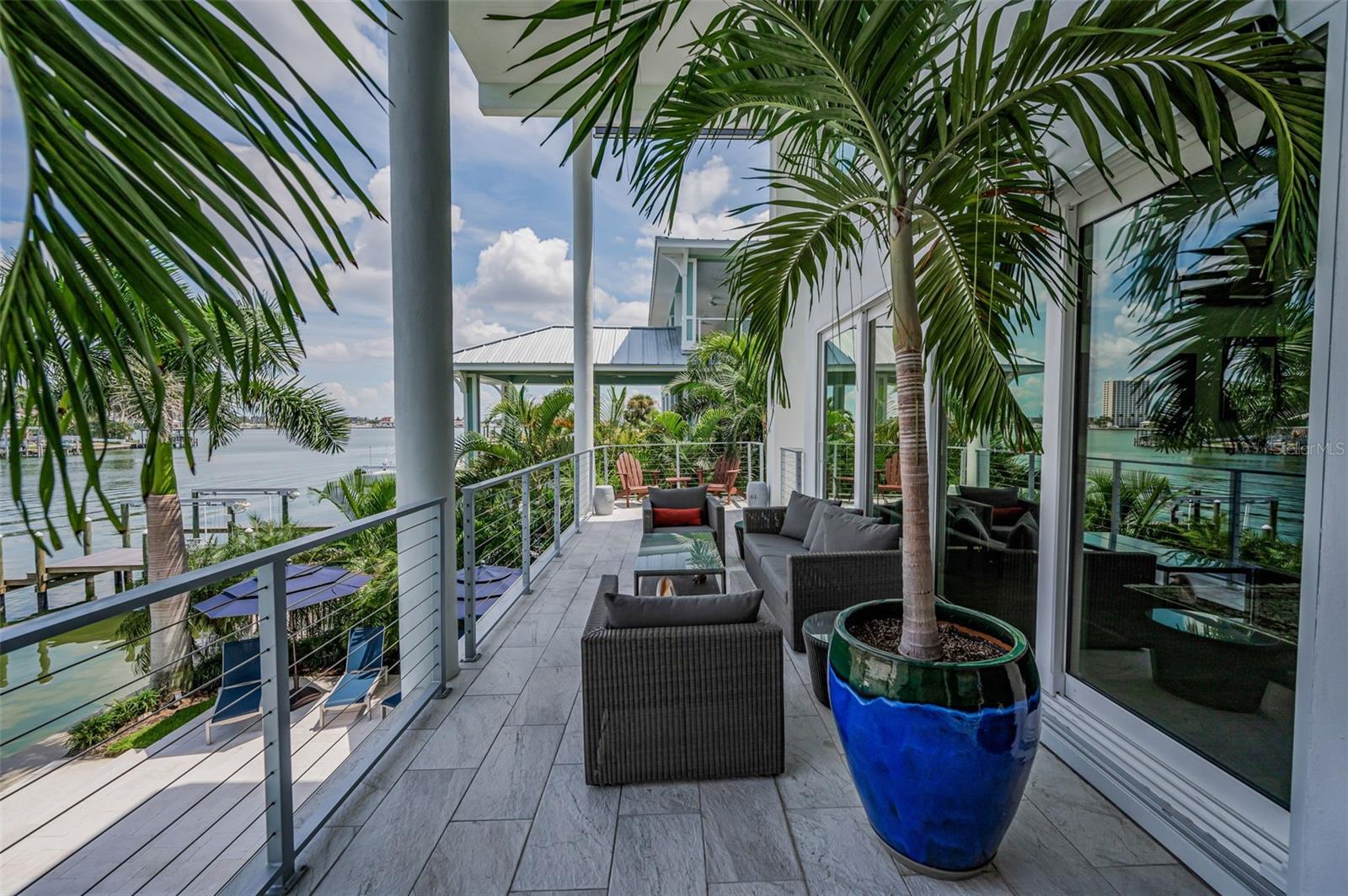 YACHT CLUB ESTATES - Residential