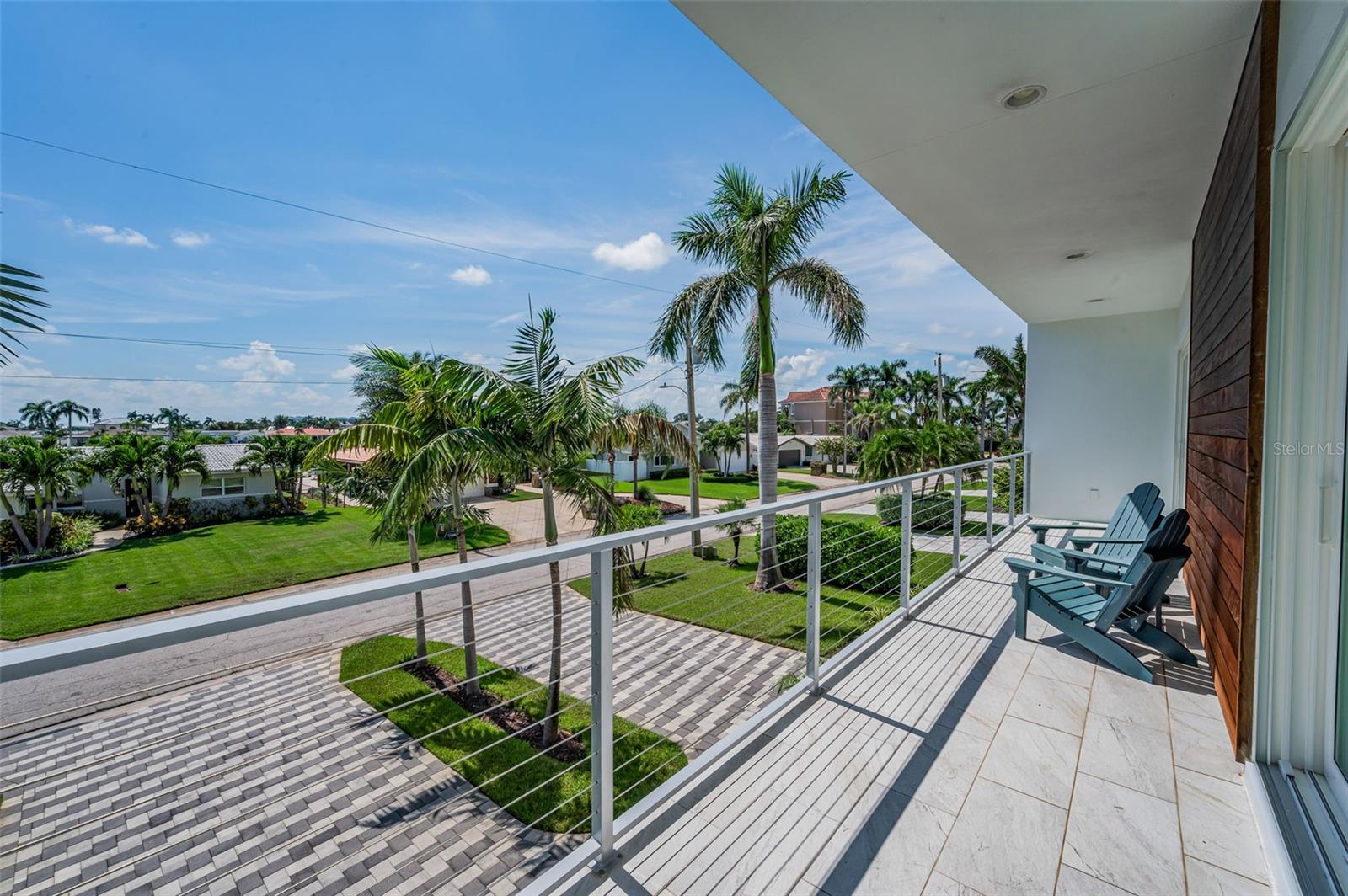 YACHT CLUB ESTATES - Residential