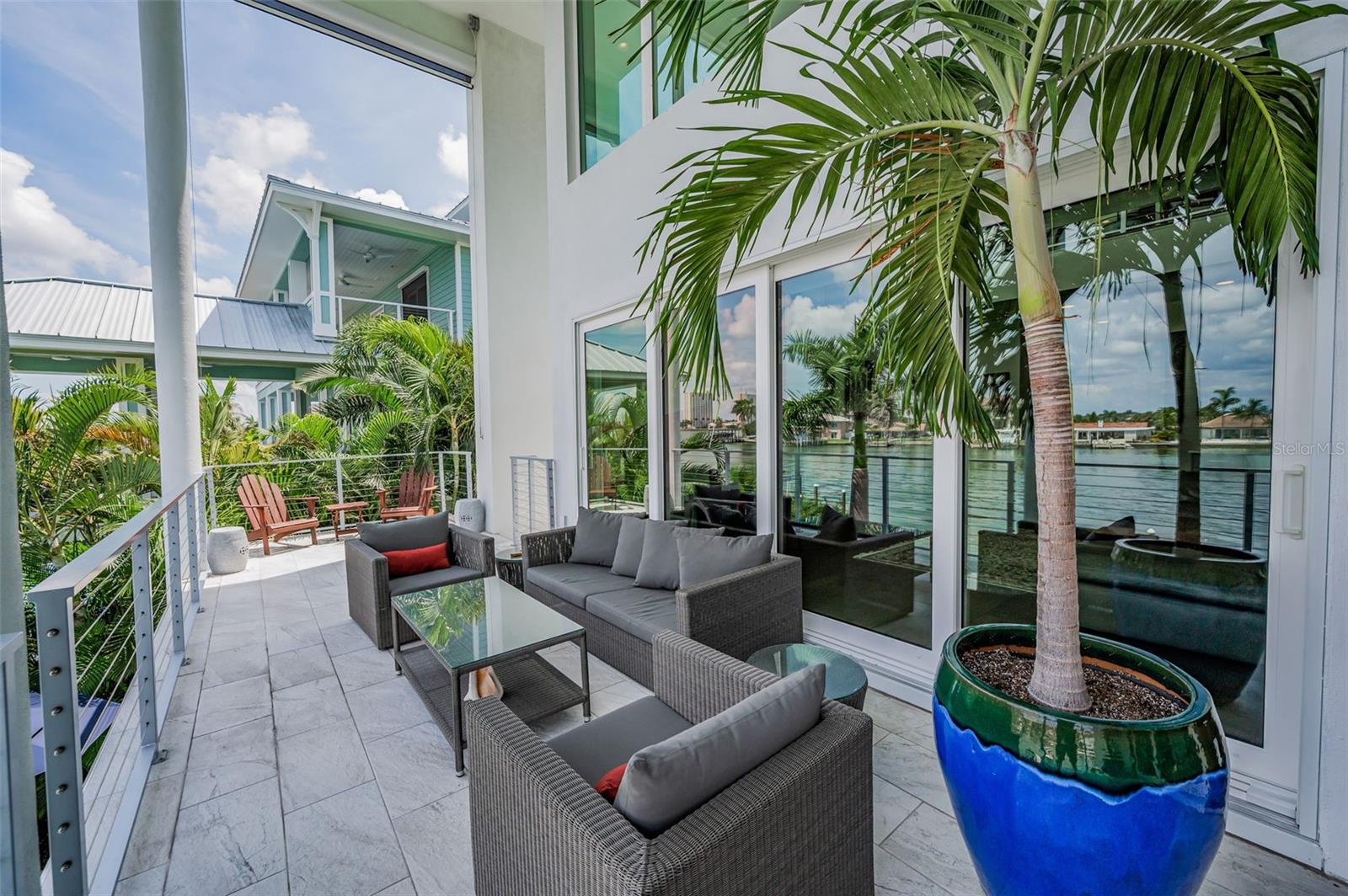 YACHT CLUB ESTATES - Residential