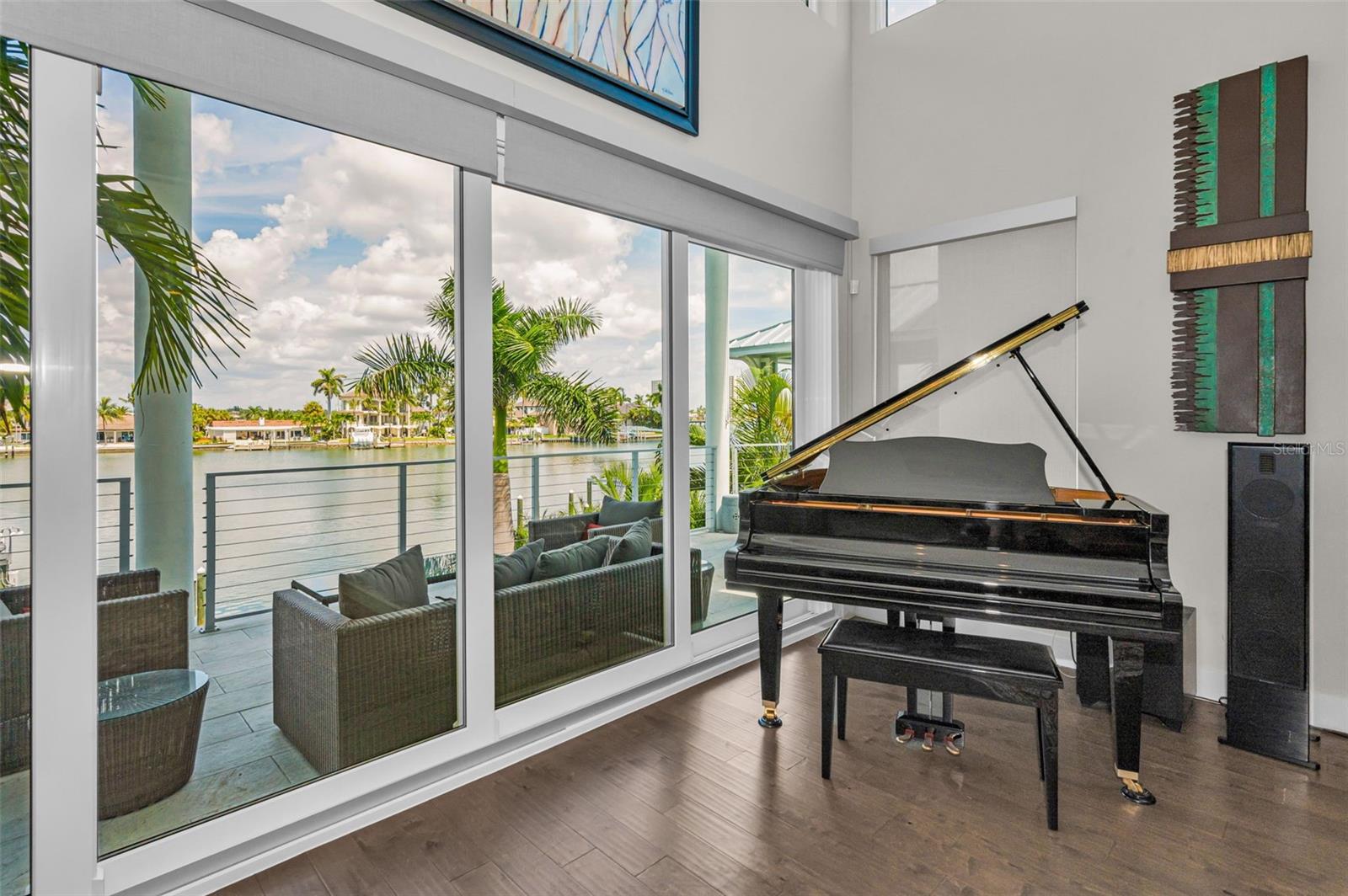 YACHT CLUB ESTATES - Residential