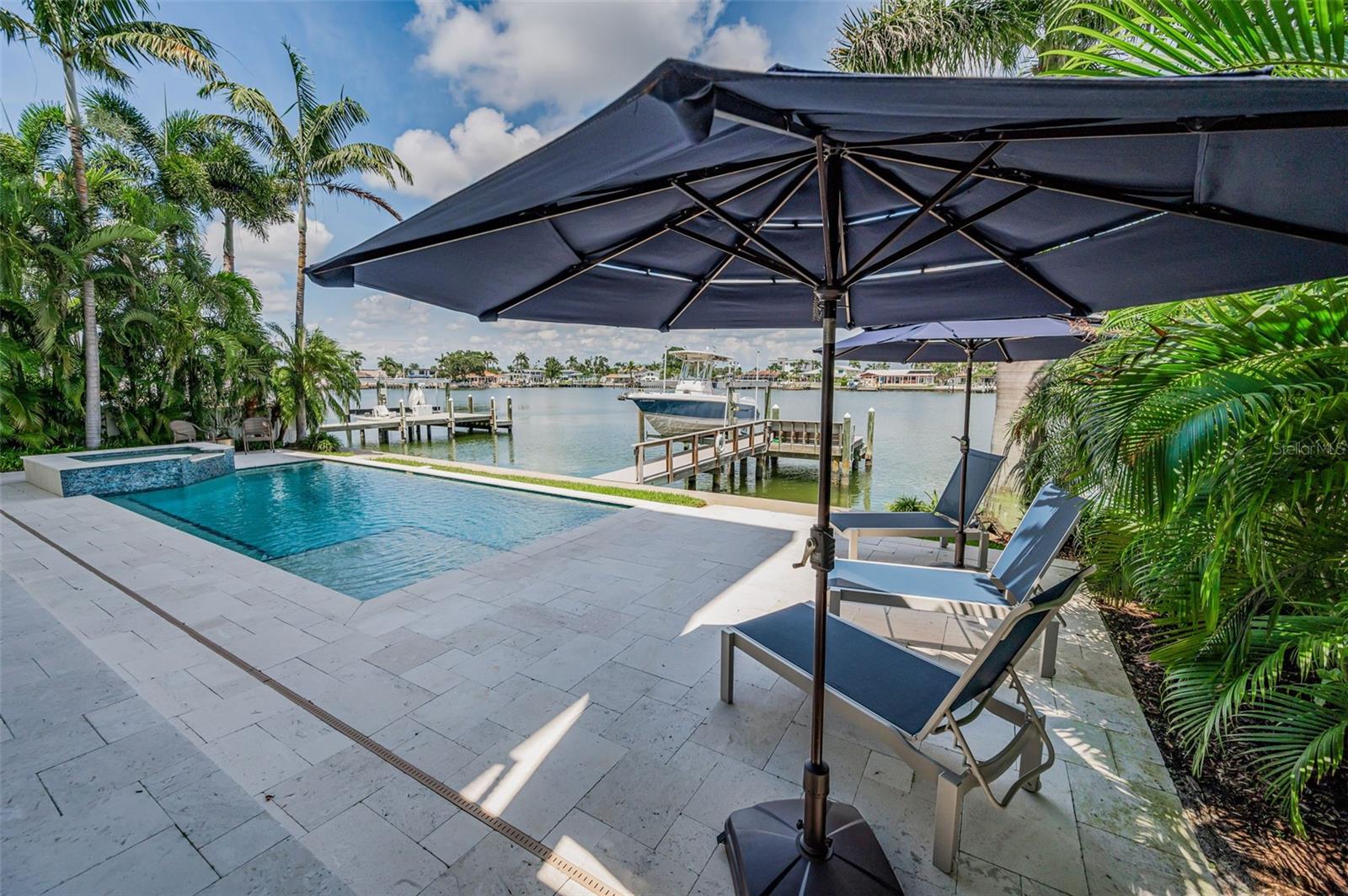 YACHT CLUB ESTATES - Residential