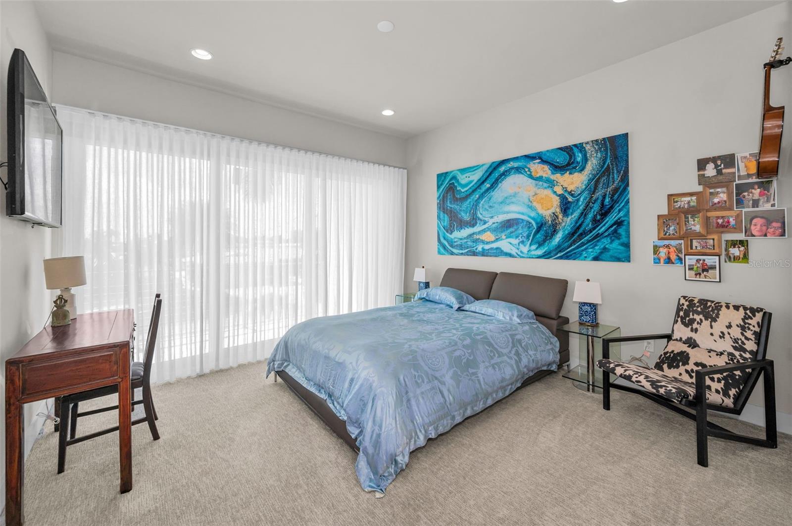 YACHT CLUB ESTATES - Residential