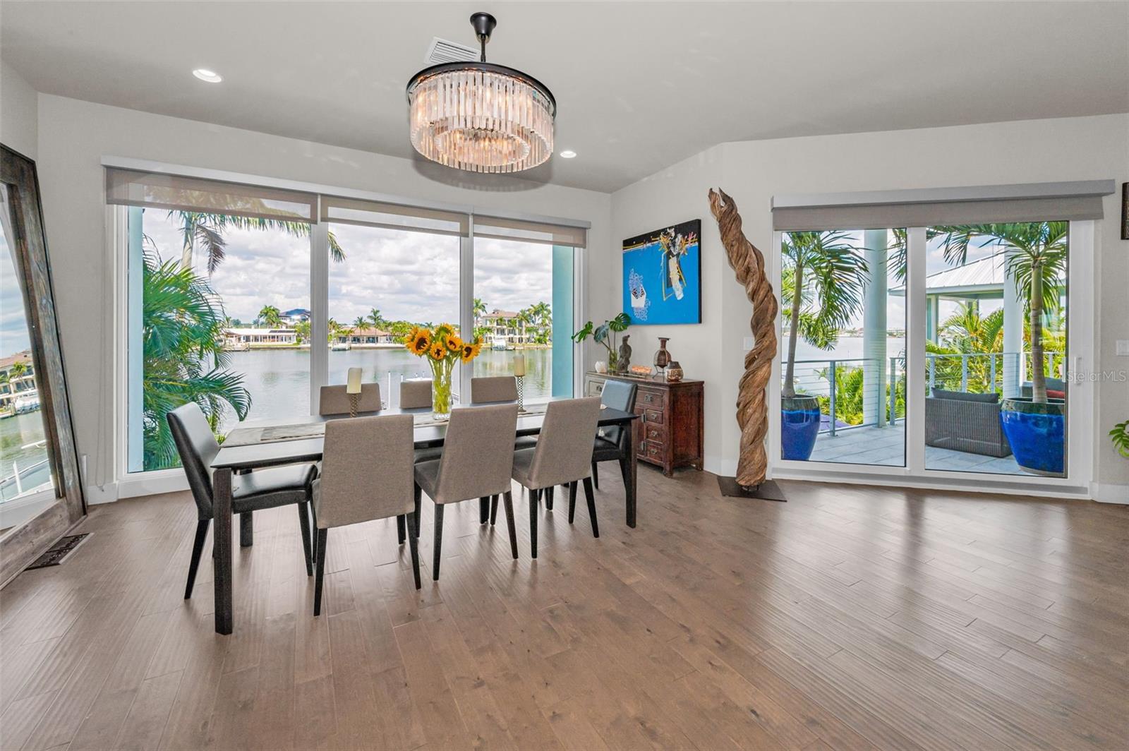 YACHT CLUB ESTATES - Residential