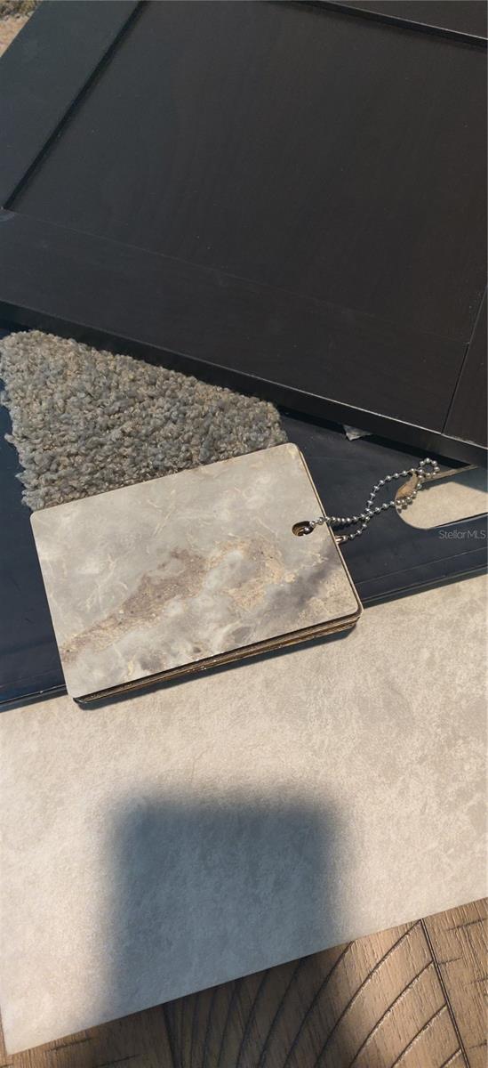 ROYAL HIGHLANDS - Residential