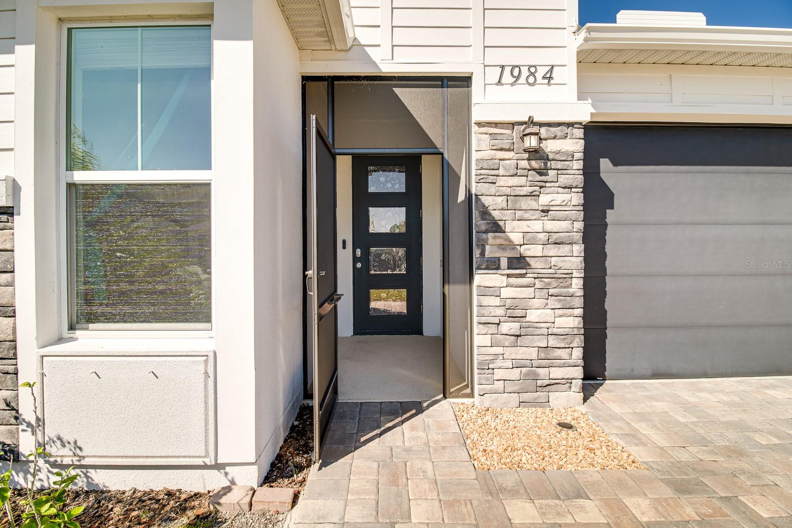 1984 MIDDLEBURY DRIVE SE