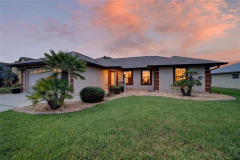 Photo of 12220 SE 172nd Lane, Summerfield, FL 34491 (MLS # OM729079)