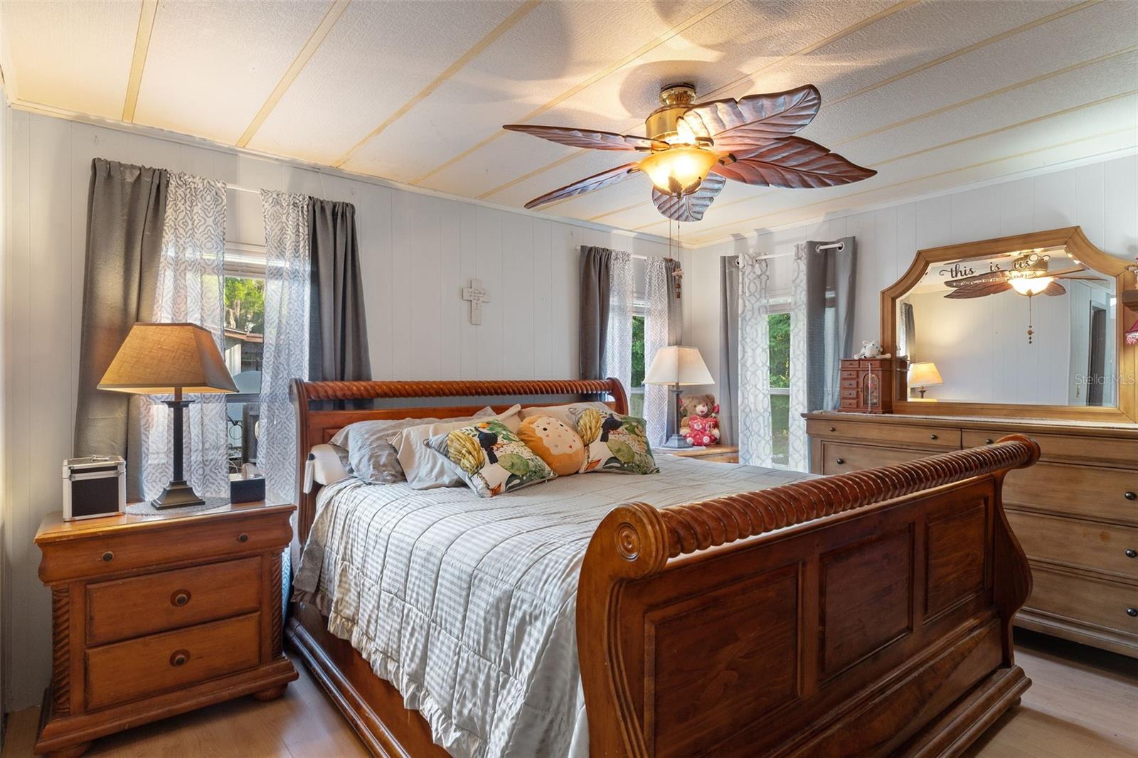 STONEBOOK HEIGHTS UNREC SUB - Residential