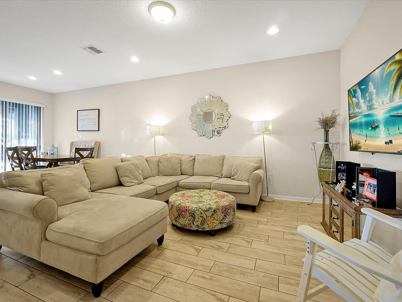 2766 WHITE ISLE LANE