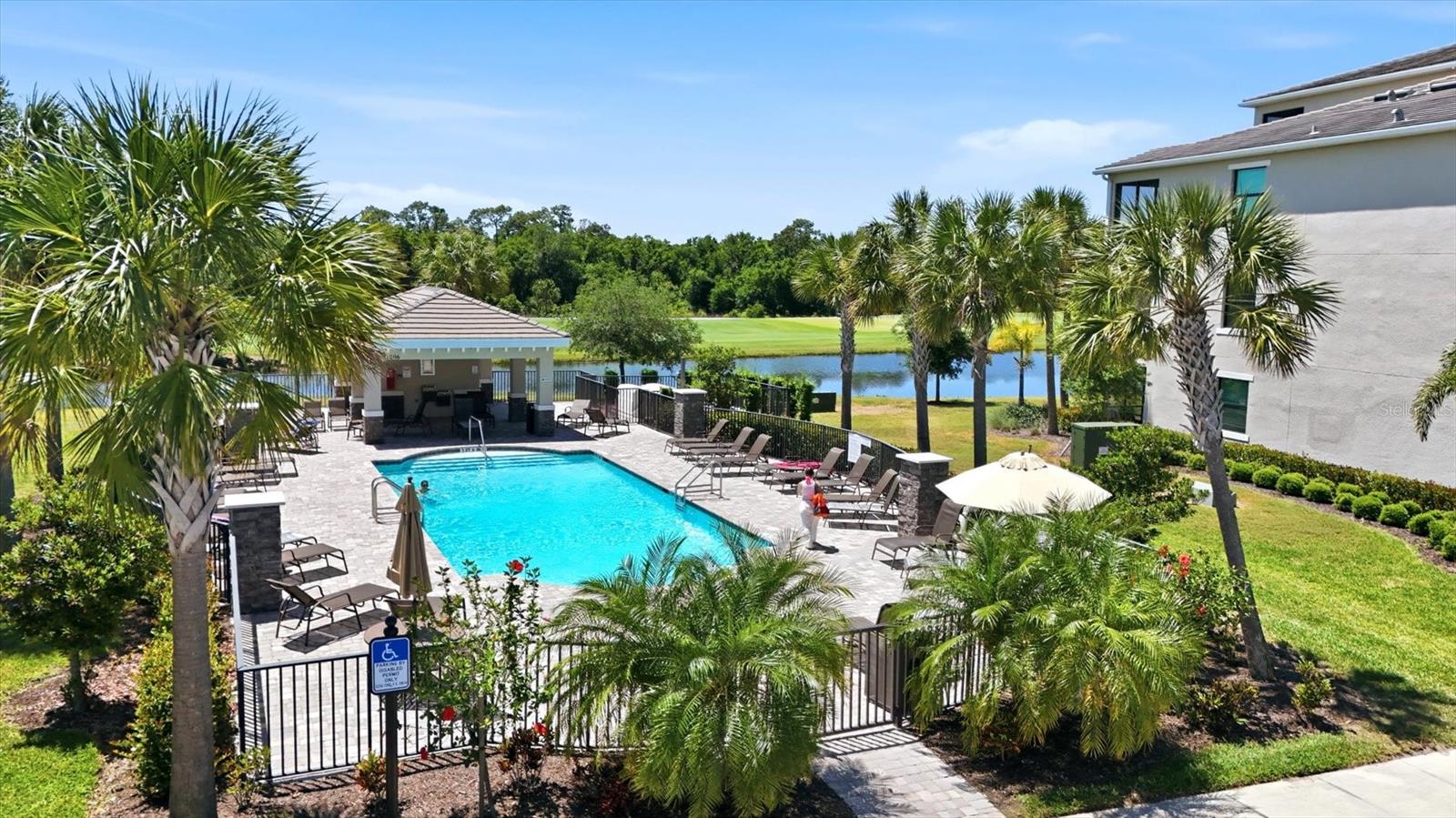 TERRACE V AT LAKEWOOD NATIONAL PH I - Residential