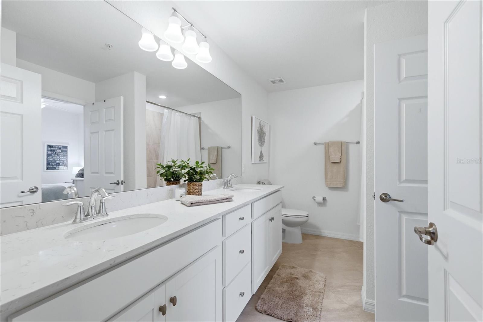 TERRACE V AT LAKEWOOD NATIONAL PH I - Residential