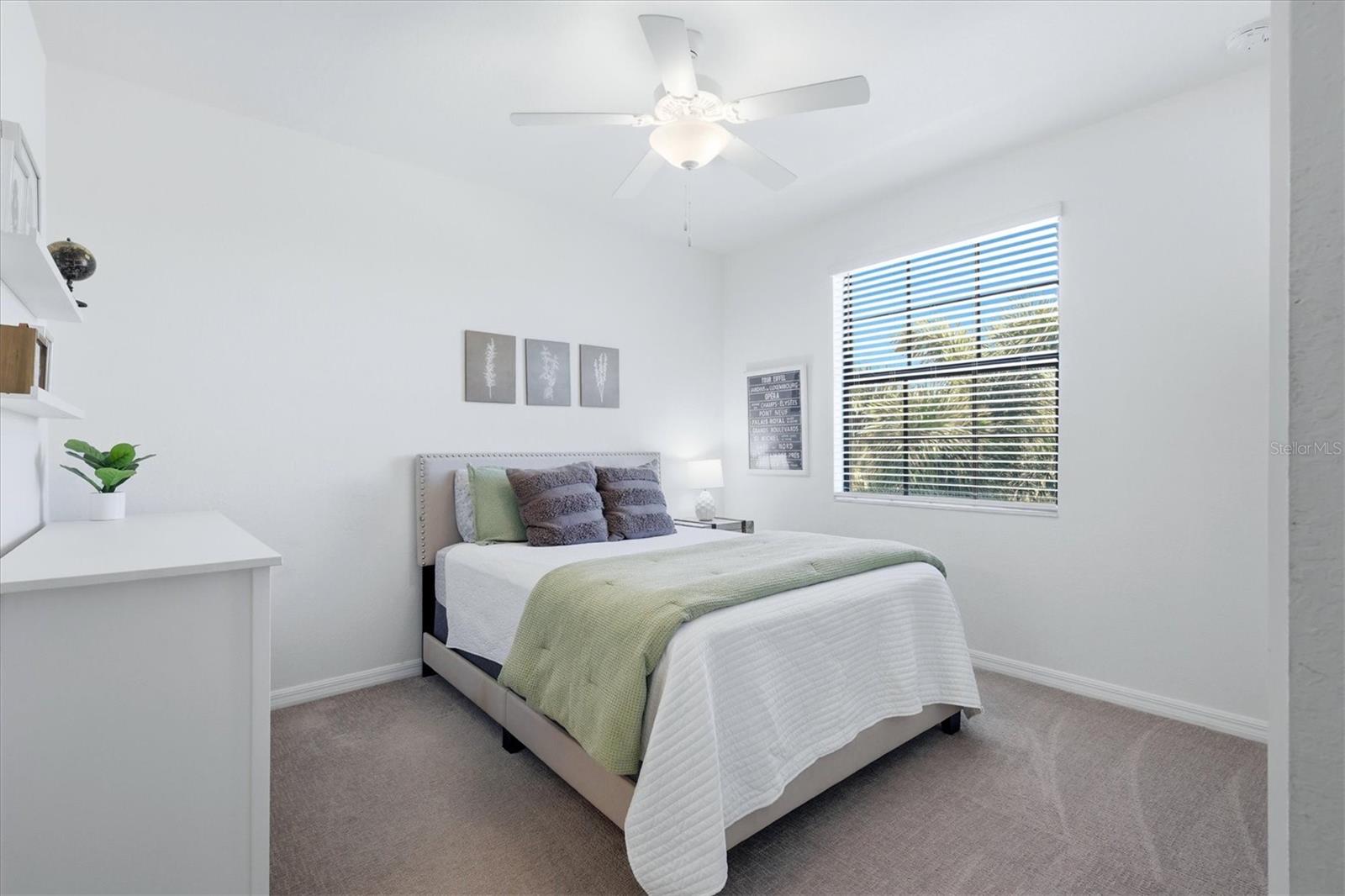 TERRACE V AT LAKEWOOD NATIONAL PH I - Residential