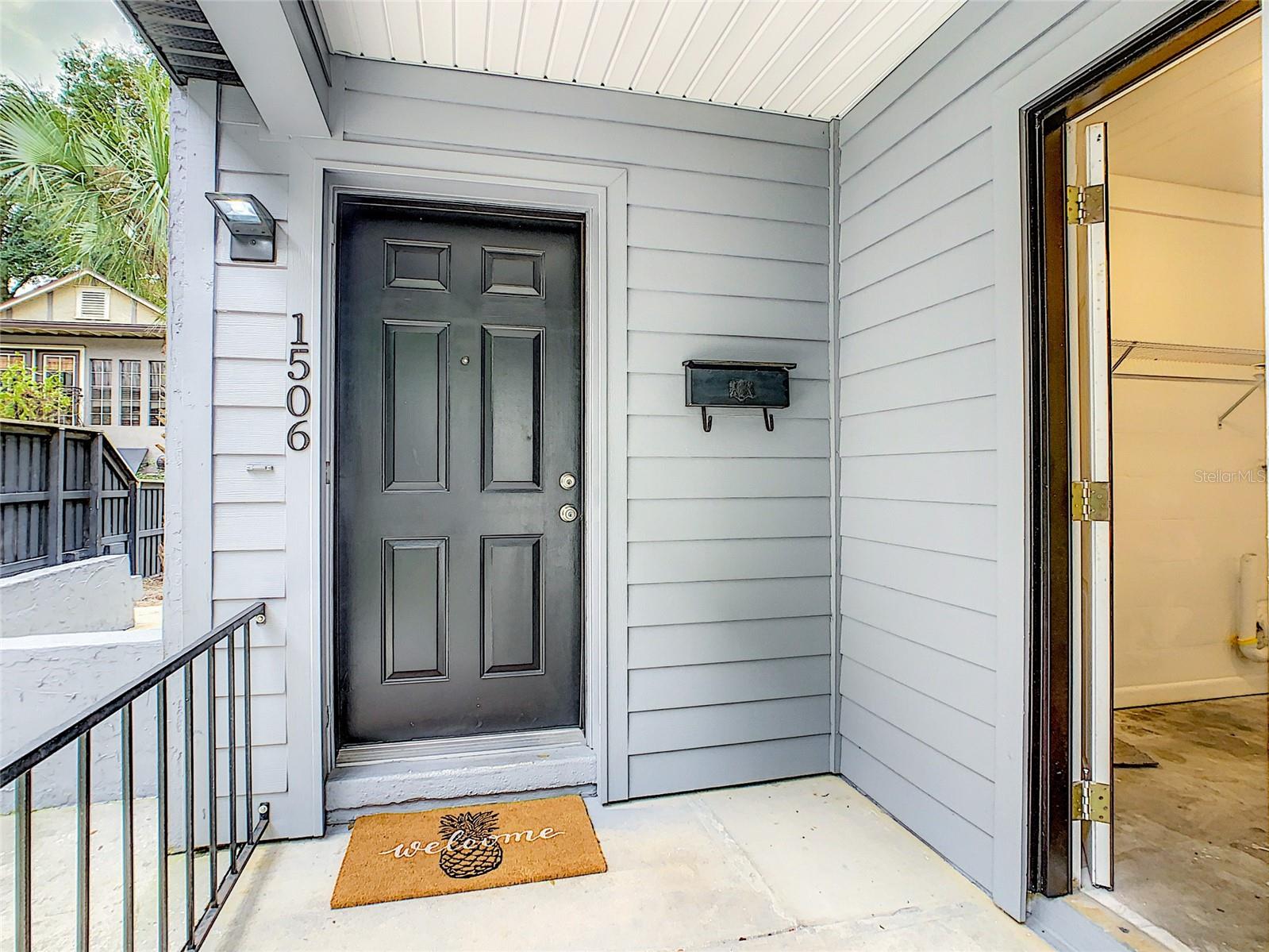 THORNTON PARK - Residential Lease