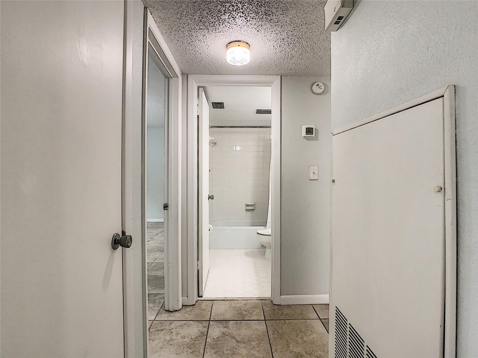 THORNTON PARK - Residential Lease