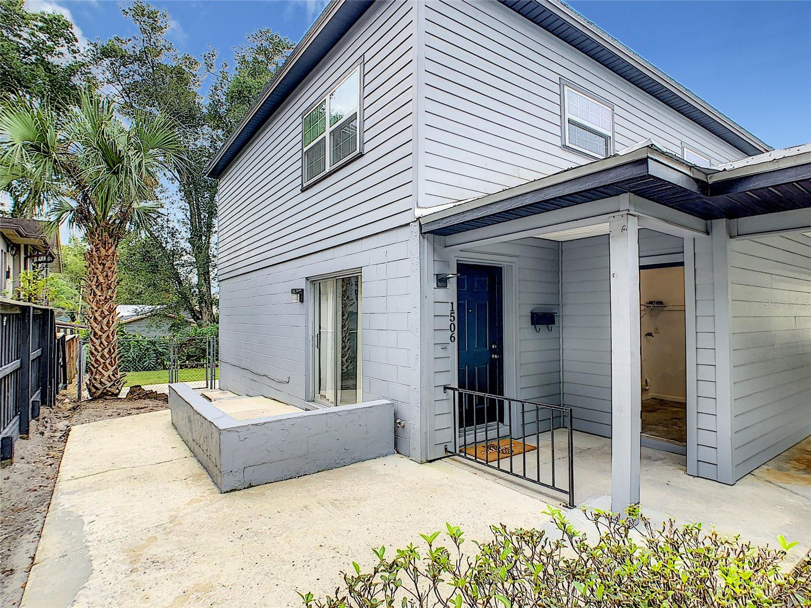 THORNTON PARK - Residential Lease