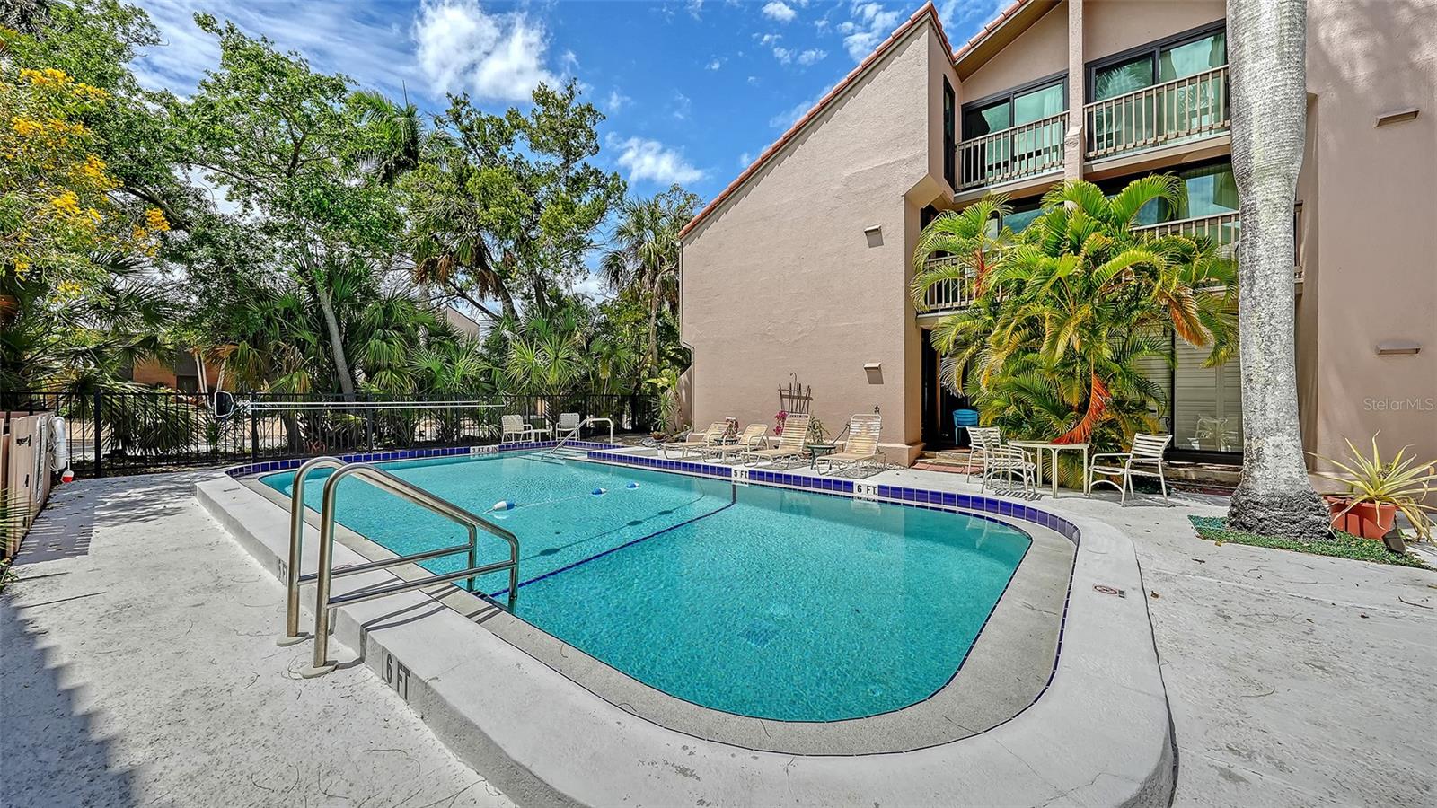 SANDY COVE III - Residential