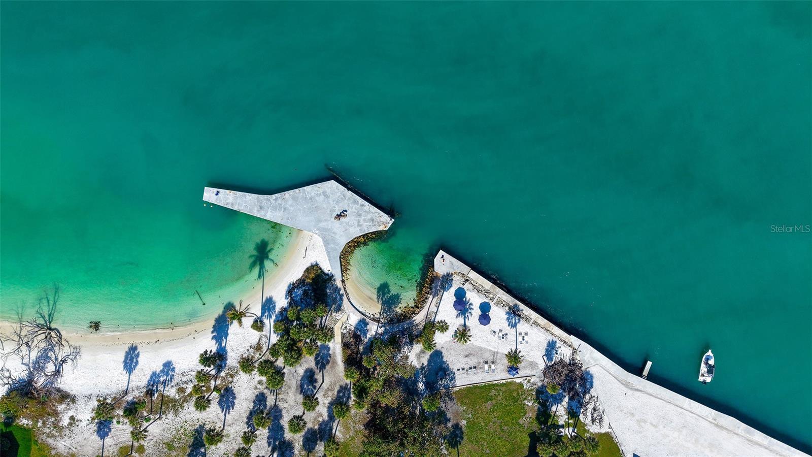 SANDY COVE III - Residential