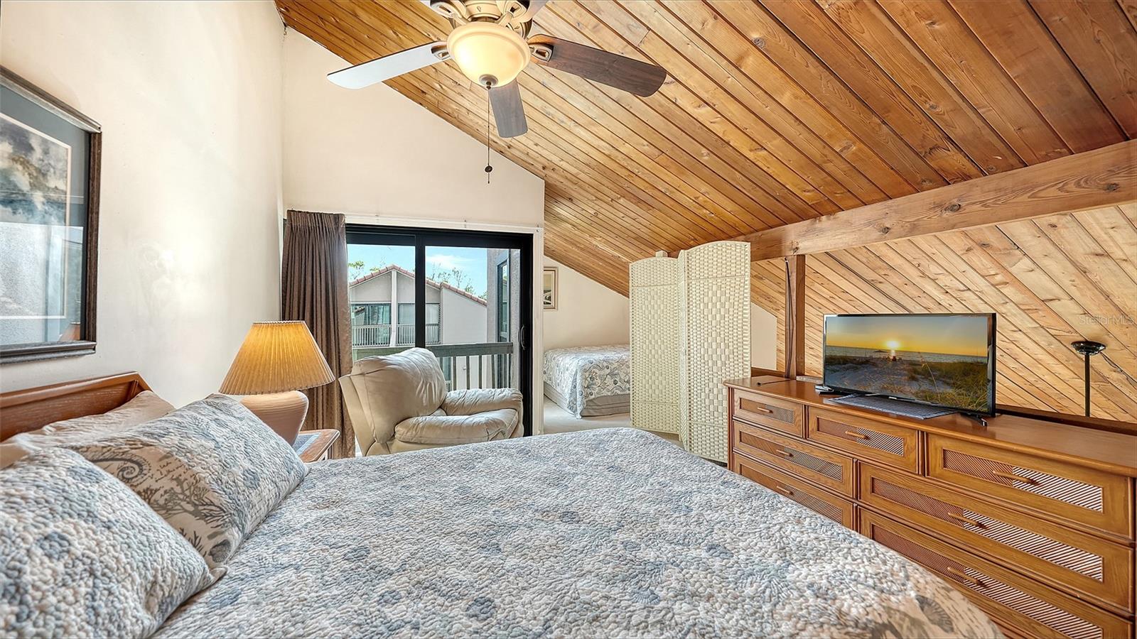 SANDY COVE III - Residential