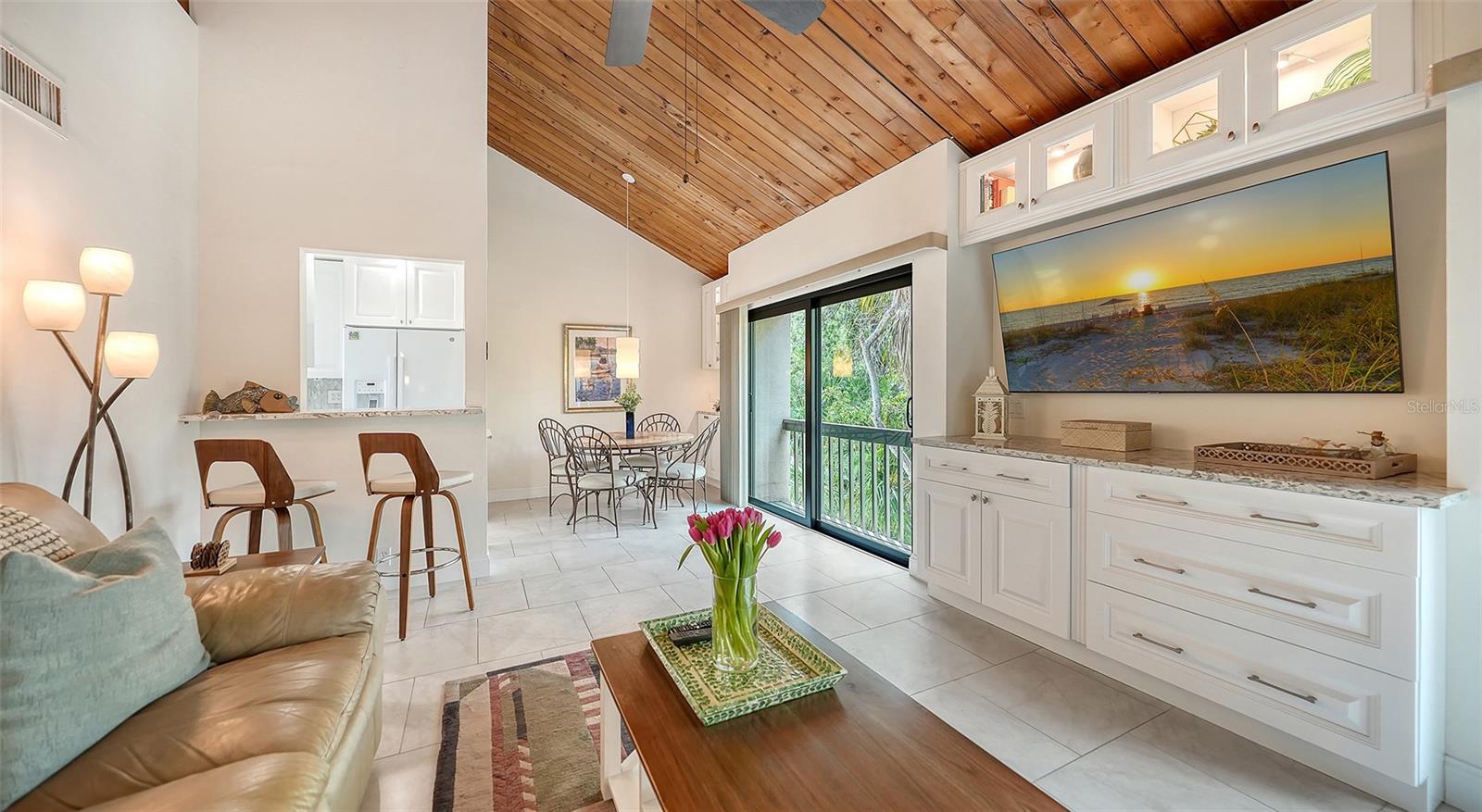 SANDY COVE III - Residential