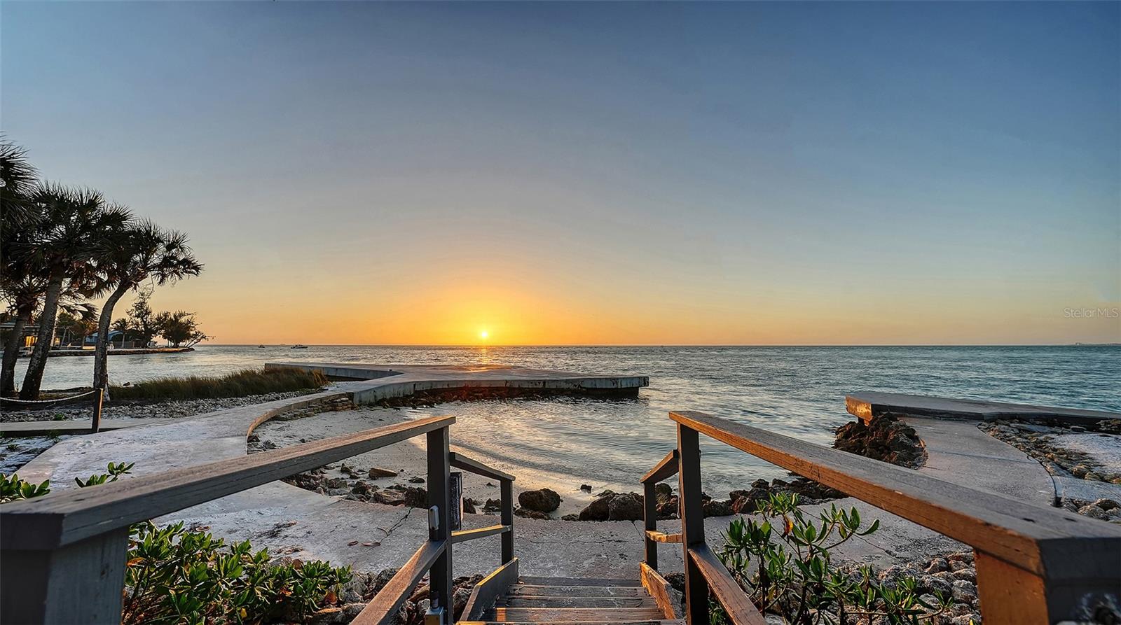 SANDY COVE III - Residential