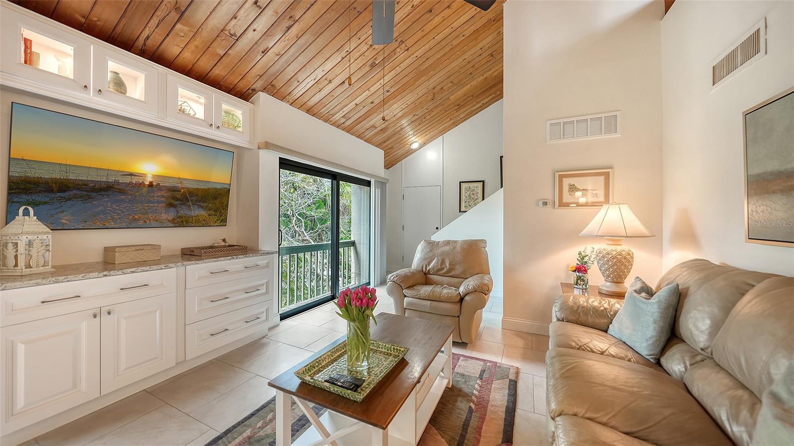 SANDY COVE III - Residential