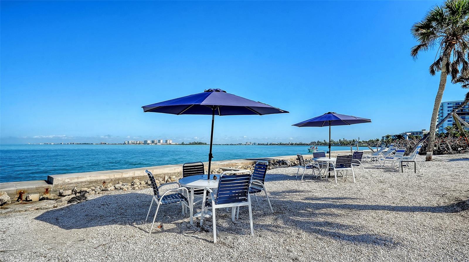 SANDY COVE III - Residential