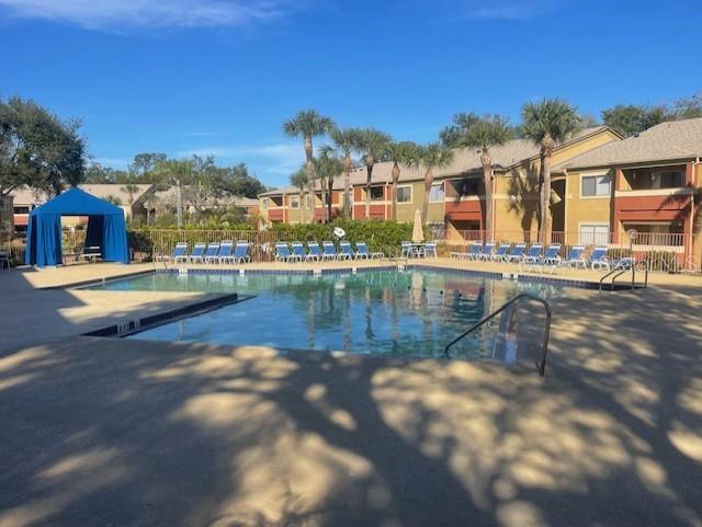 OXFORD SQUARE CONDO - Residential