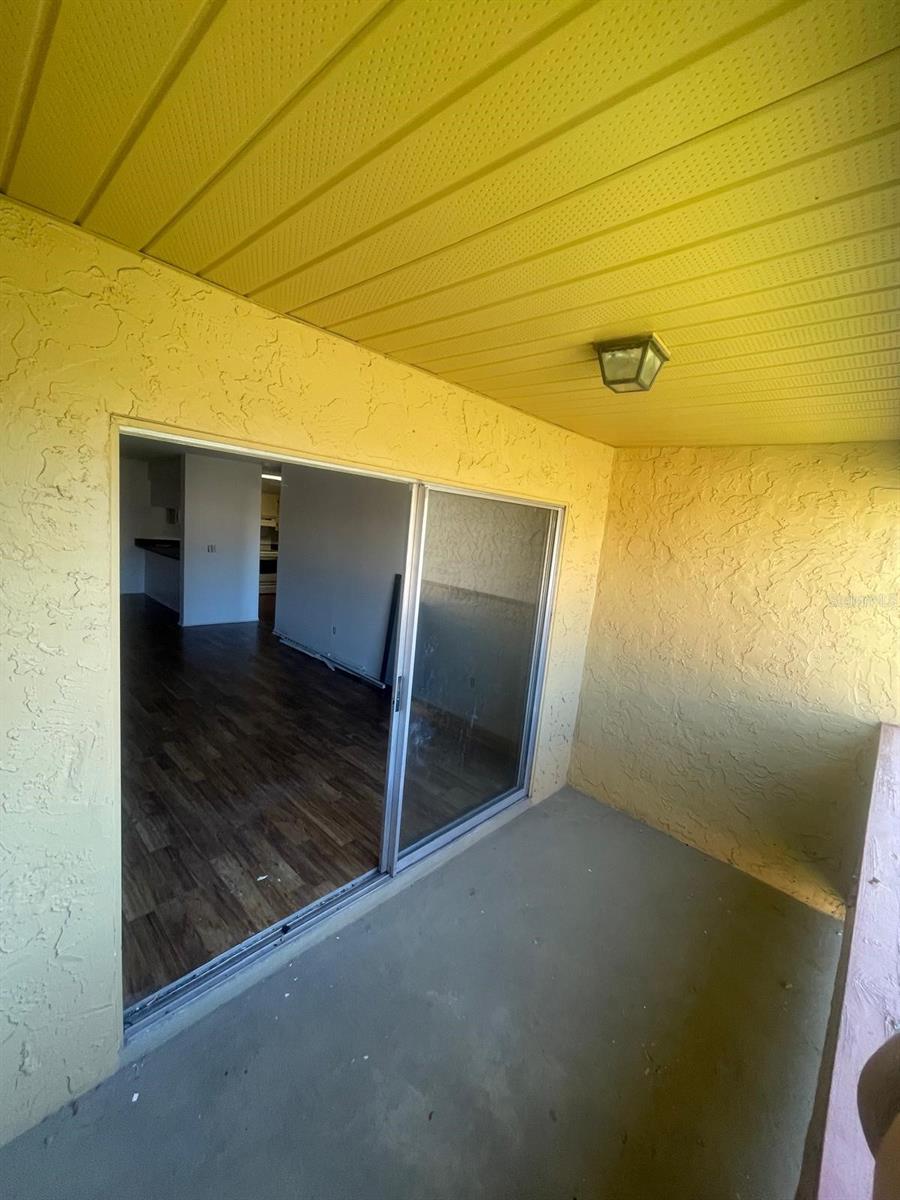 OXFORD SQUARE CONDO - Residential