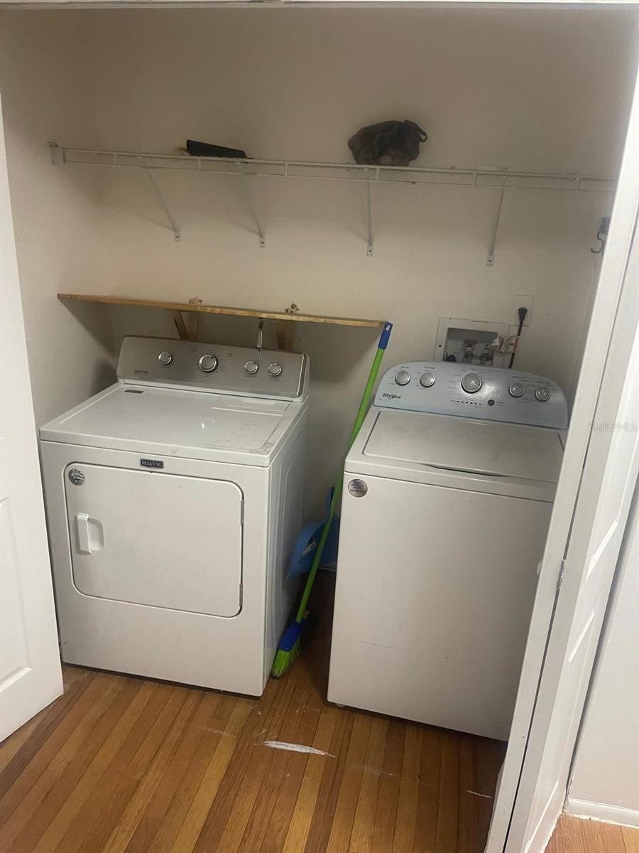 OXFORD SQUARE CONDO - Residential