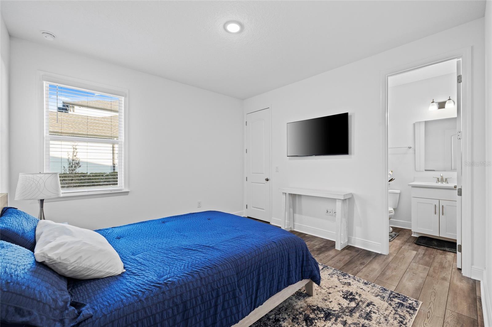 TWIN RIVERS PH V-A4 - Residential