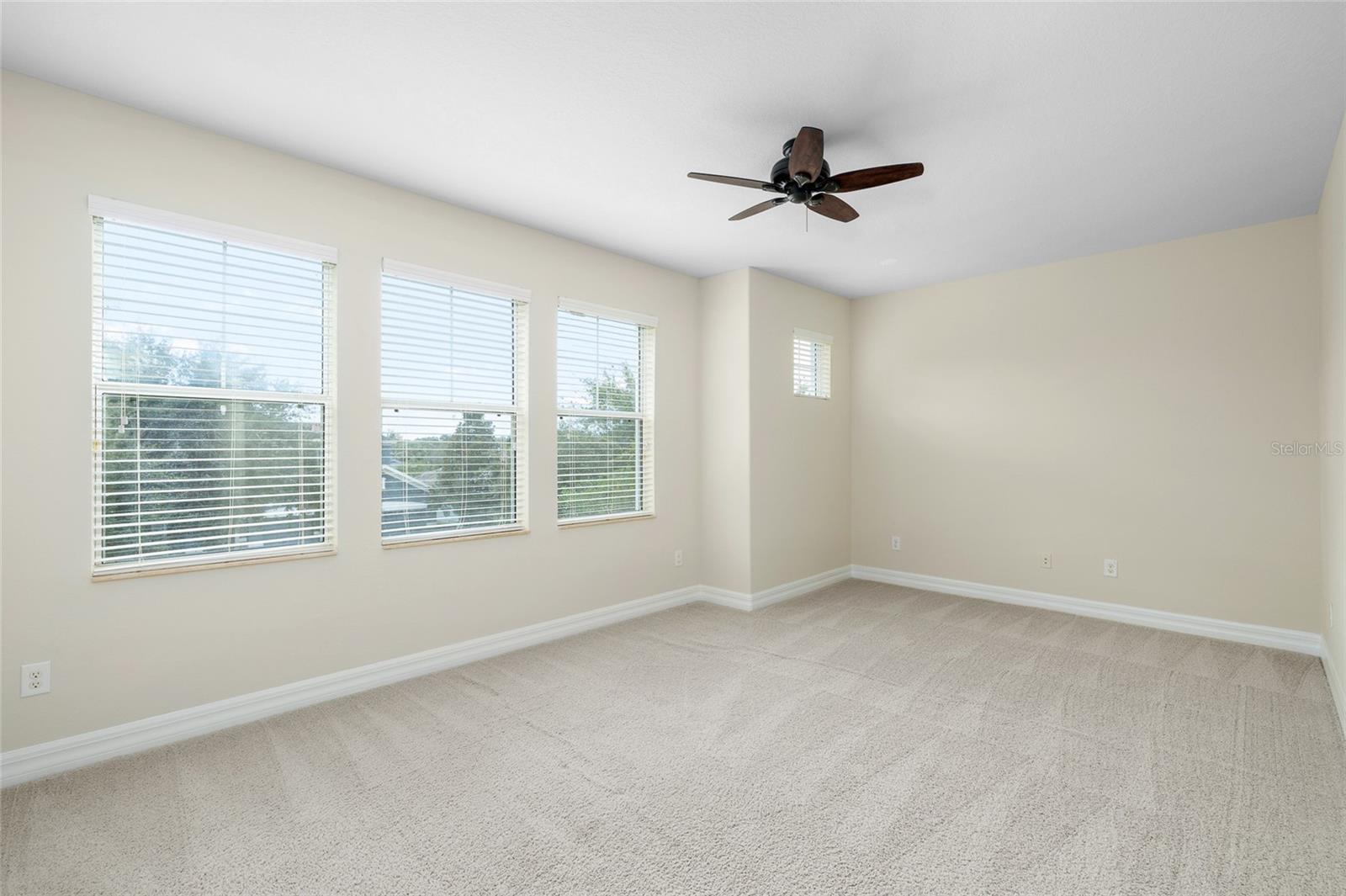FISHHAWK RANCH PH 2 TR 1 - Residential