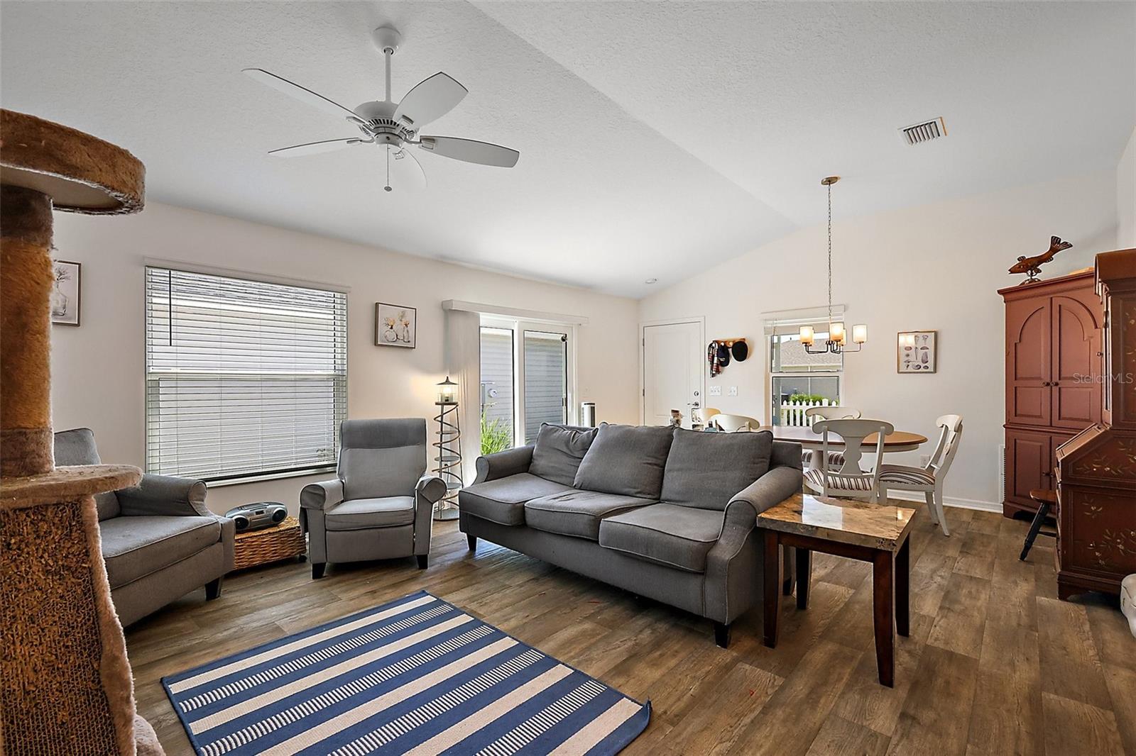 5817 VALENTE COURT