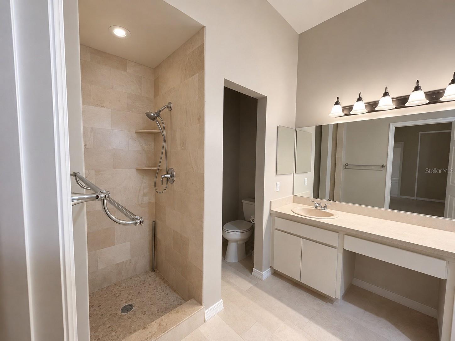 BRENTWOOD HILLS TRCT B UN 1 - Residential