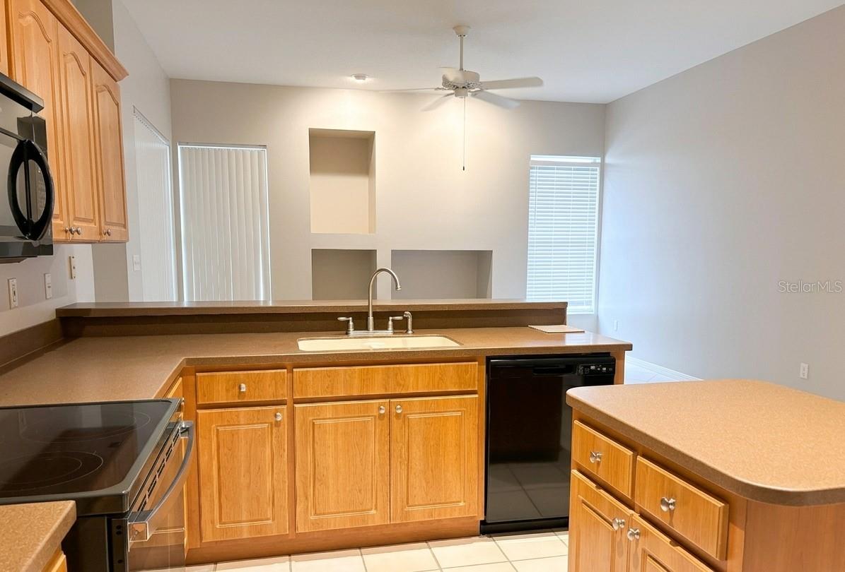 BRENTWOOD HILLS TRCT B UN 1 - Residential