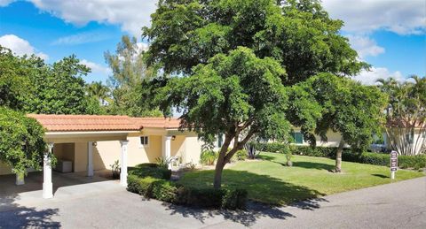 4976 GULF OF MEXICO DRIVE Villa 18 LONGBOAT KEY FL 34228