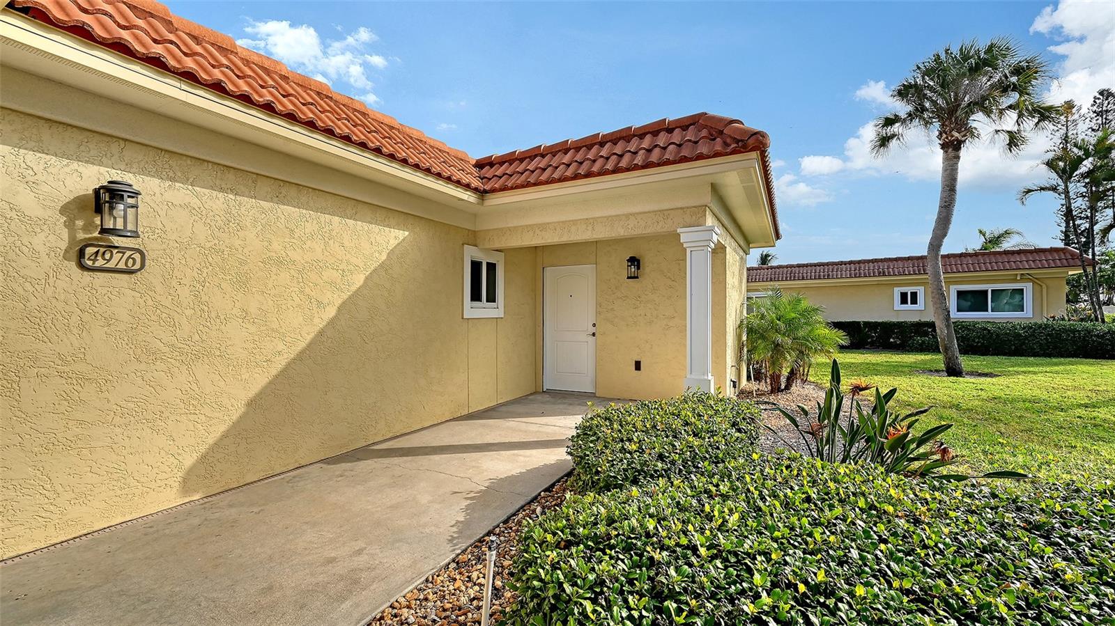 WINDWARD BAY AMD - Residential