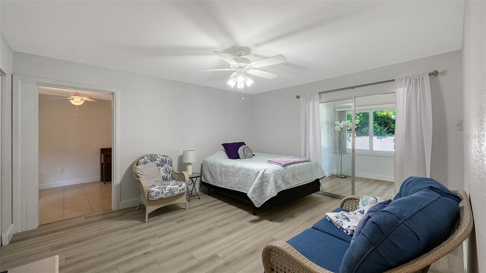 WINDWARD BAY AMD - Residential