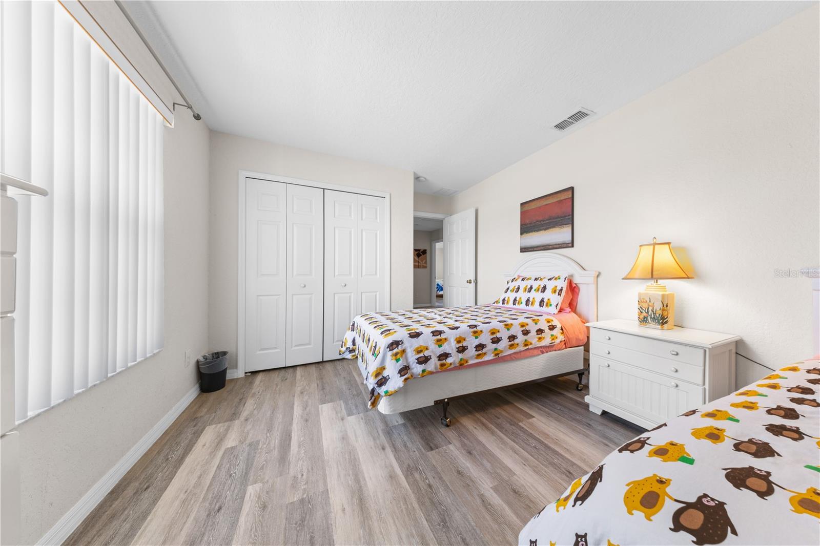 HIGH GROVE UNIT 02 - Residential