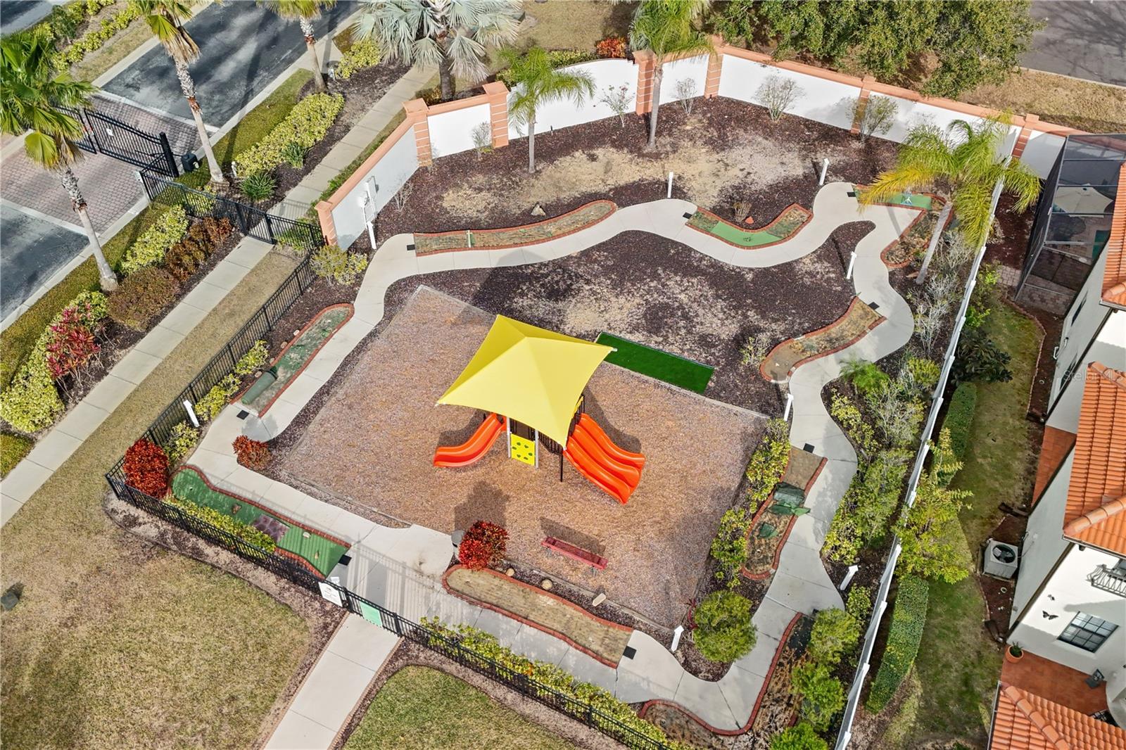 HIGH GROVE UNIT 02 - Residential