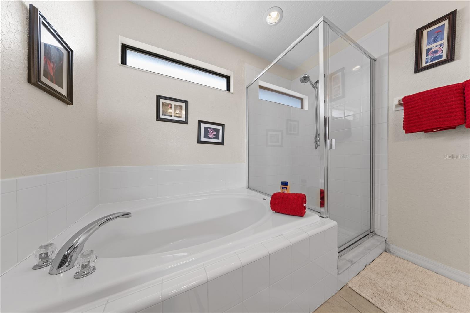 HIGH GROVE UNIT 02 - Residential