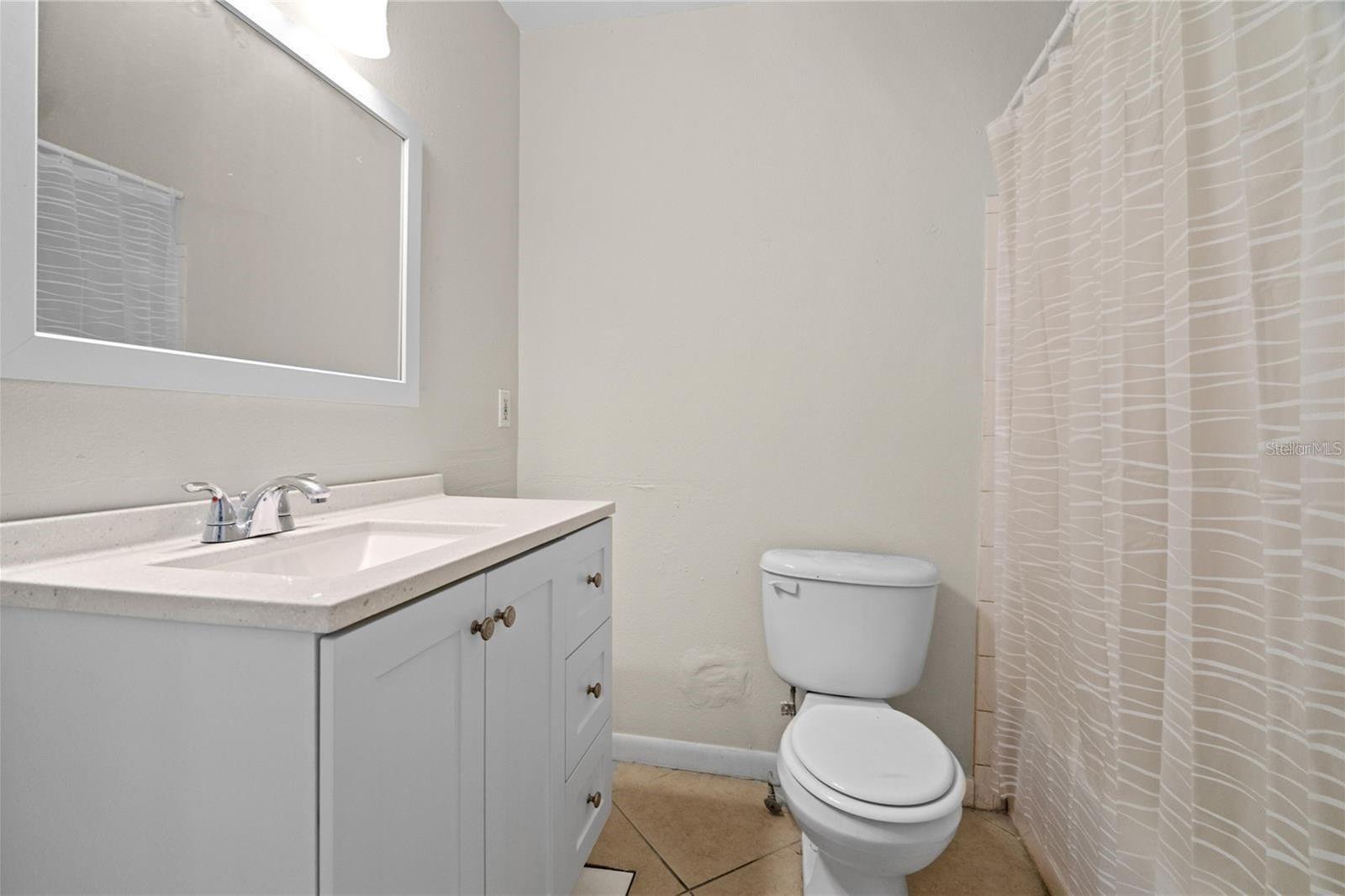 WASHINGTON SQUARE TOWNHOME CON - Residential