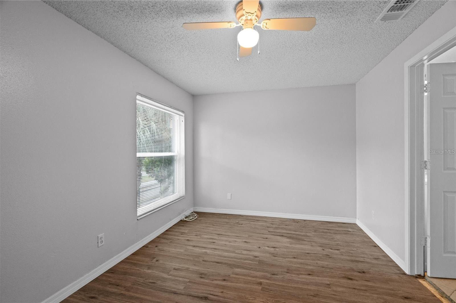 WASHINGTON SQUARE TOWNHOME CON - Residential